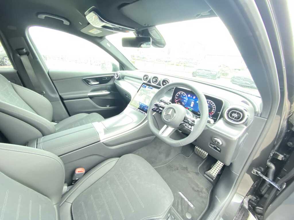 Mercedes-Benz GLC Class Glc 300De 4Matic Amg Line Premium 9G-tronic Black #20