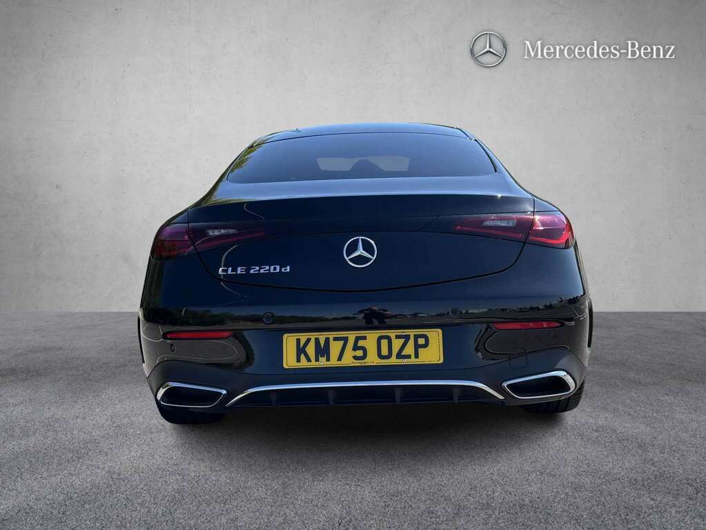 Mercedes-Benz CLE Class 220D Amg Line 9G-tronic 2025 Black #6