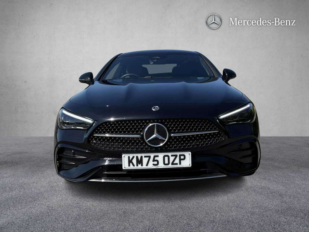 Mercedes-Benz CLE Class 220D Amg Line 9G-tronic 2025 Black #5