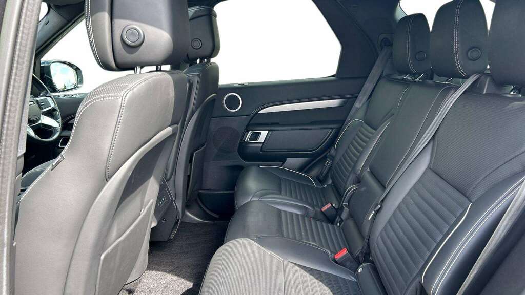 Land Rover Discovery 3.0 D300 R-dynamic Hse 2022 Grey #4