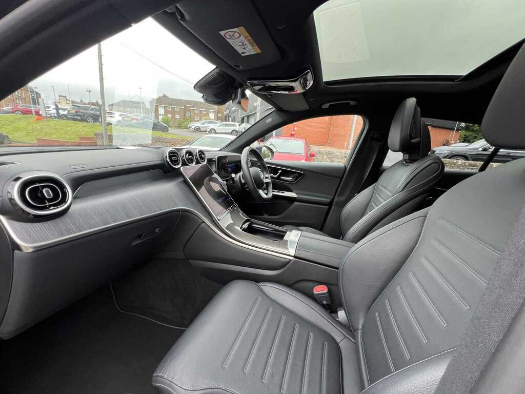 Mercedes-Benz GLC Class Glc 300 4Matic Amg Line Premium Plus 9G-tronic Silver #20