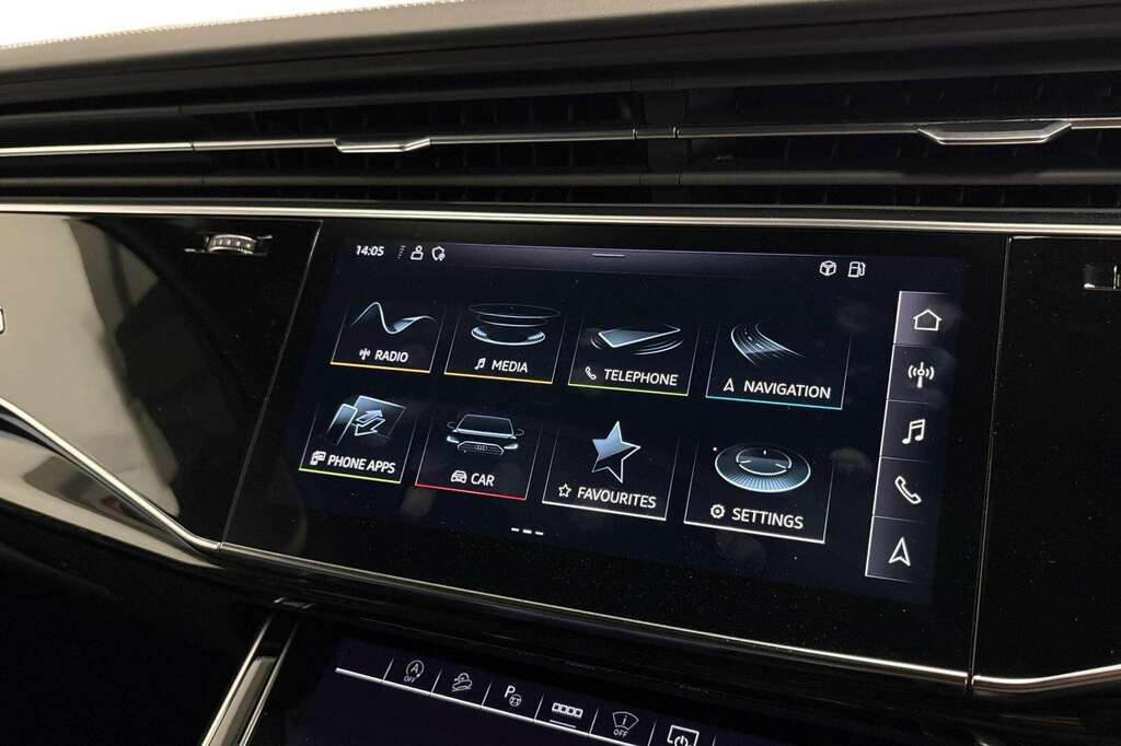 Audi Q7 Audi Q7 Black Edition 50 Tdi Quattro 286 Ps Tiptro Black #40