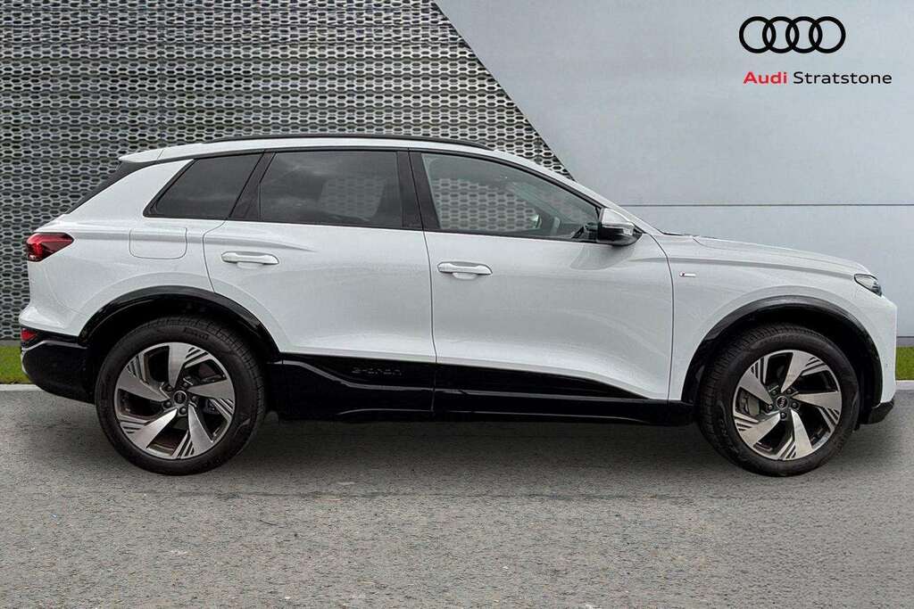Audi Q6 E-Tron 285Kw Quattro 100Kwh S Line 2025 White #4