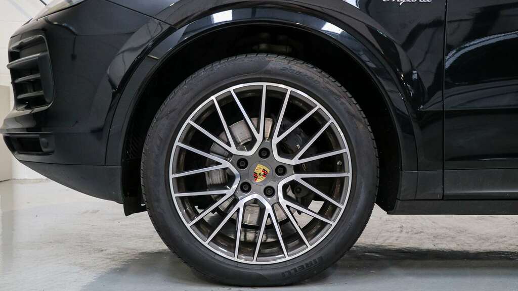 Porsche Cayenne V6 E-hybrid 2023 Black #6