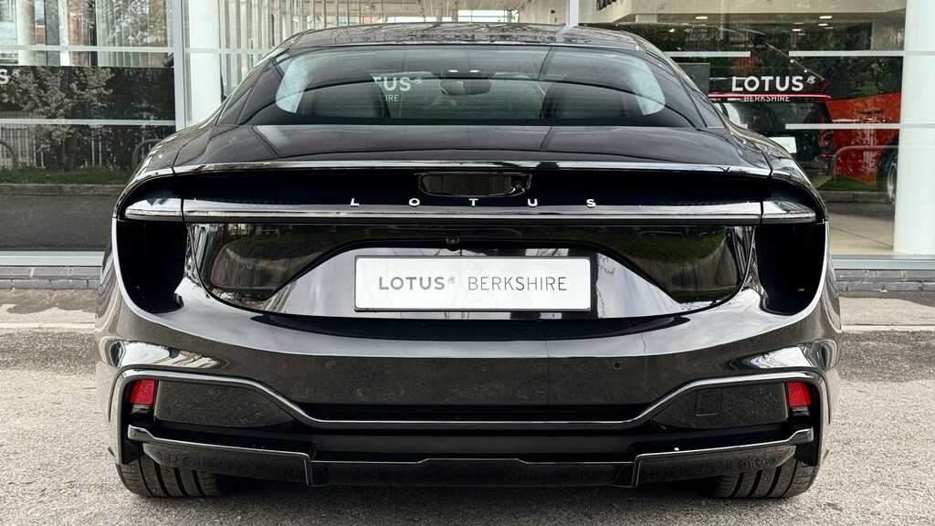 Lotus Emeya 102Kwh S Hatchback 4Wd Dual Mot YG25ANP Yellow #31