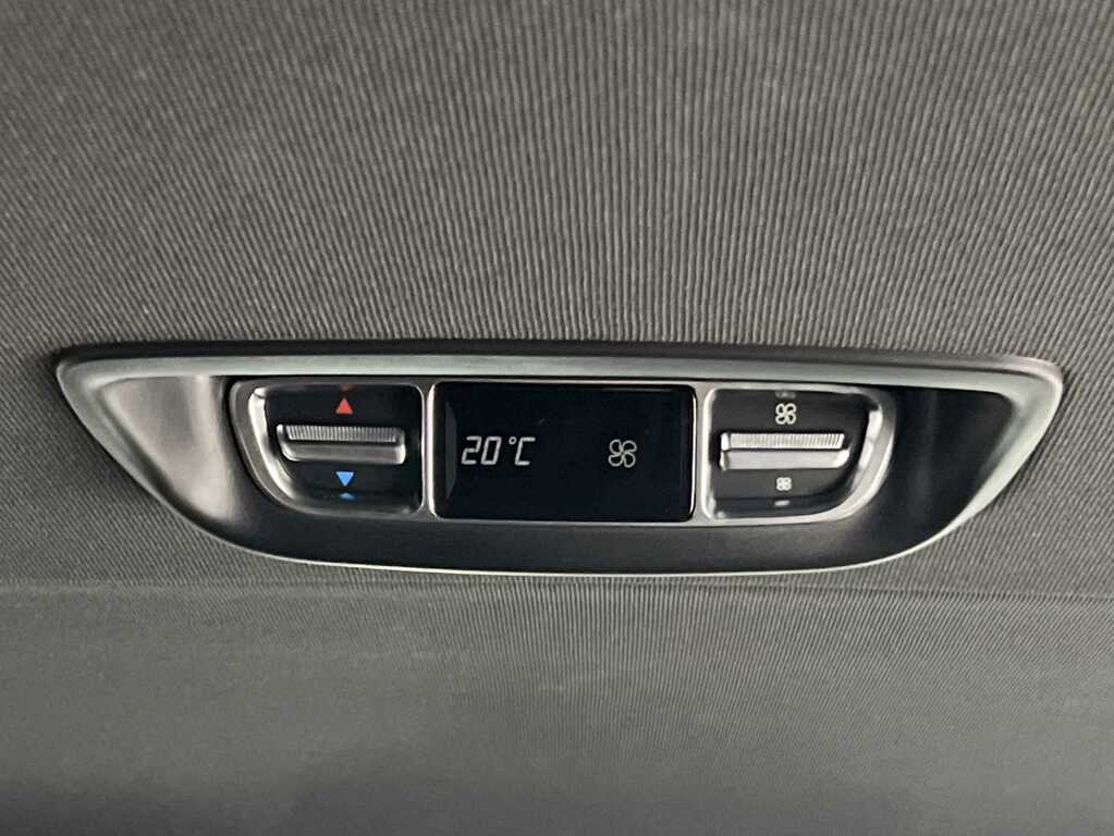 Mercedes-Benz V Class V300 D Premium 9G-tronic Extra Long 2025 Black #23