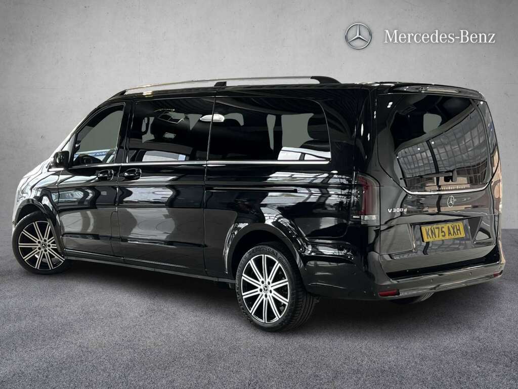 Mercedes-Benz V Class V300 D Premium 9G-tronic Extra Long 2025 Black #2