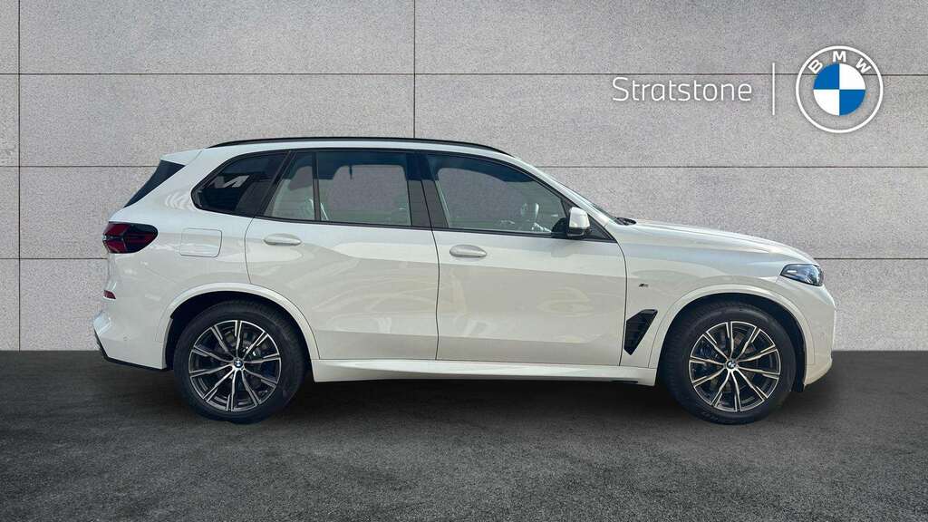 BMW X5 Xdrive50e M Sport 2026 White #3