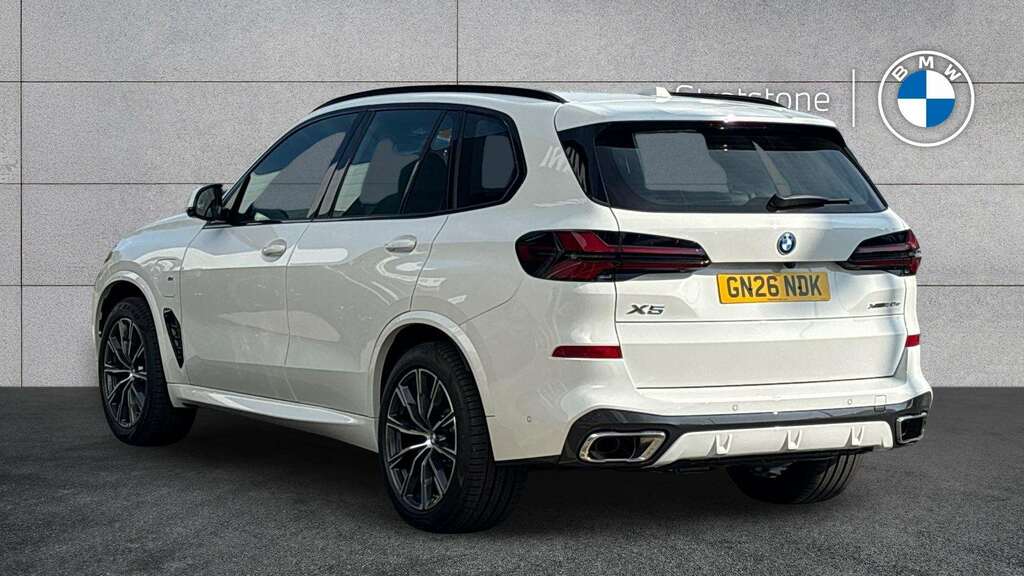 BMW X5 Xdrive50e M Sport 2026 White #2