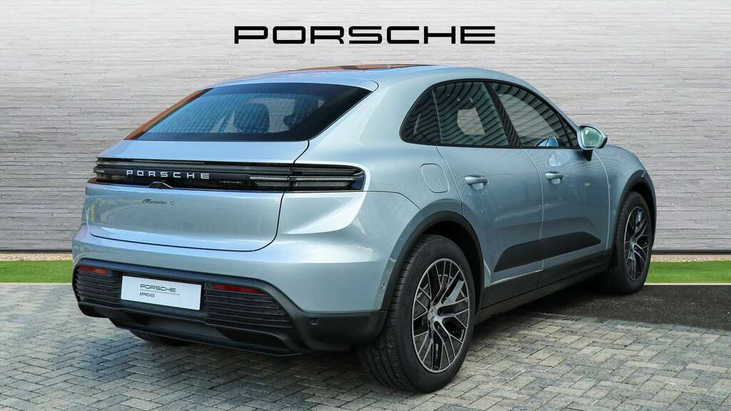 Porsche Macan 4 2026 2026 Silver #3