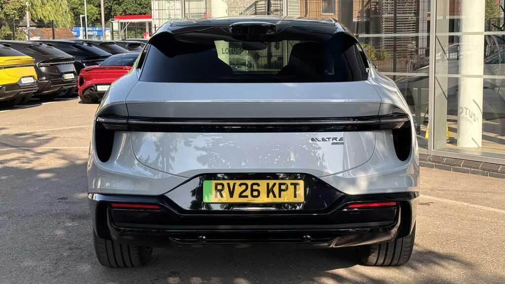 Lotus Eletre 450Kw 600 Gt 112Kwh 2026 White #5