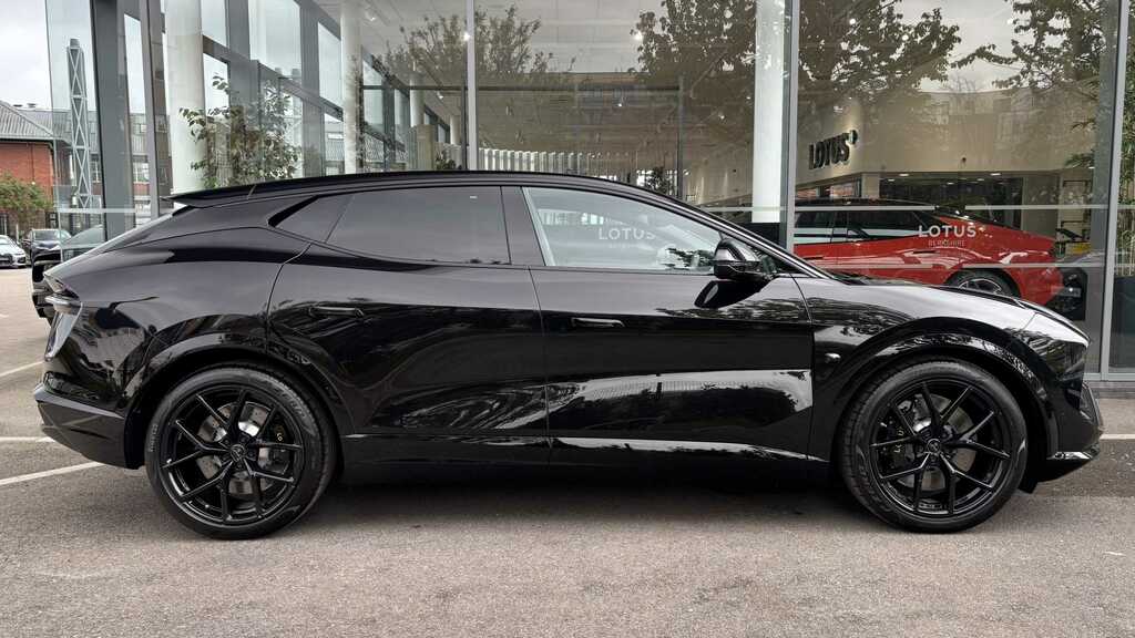 Lotus Eletre 450Kw 600 Gt 112Kwh 2026 Black #2