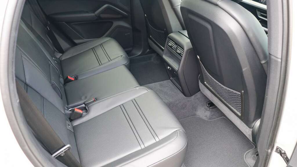 Porsche Cayenne E-hybrid Tiptronic S Grey #16