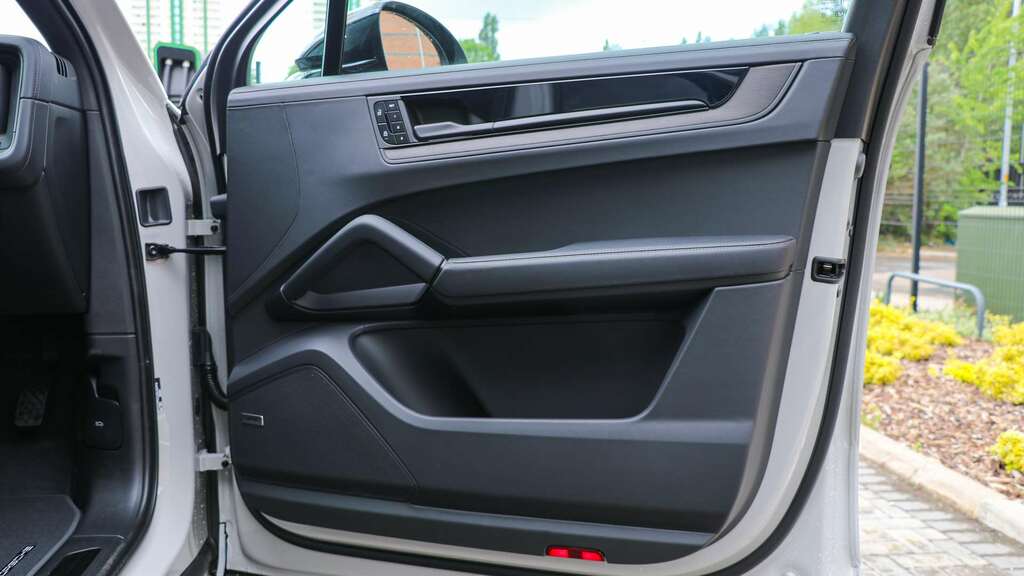 Porsche Cayenne E-hybrid Tiptronic S Grey #32