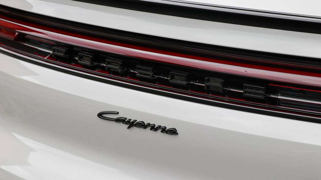 Porsche Cayenne E-hybrid Tiptronic S Grey #37