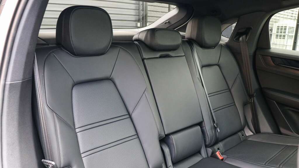 Porsche Cayenne E-hybrid Tiptronic S Grey #19