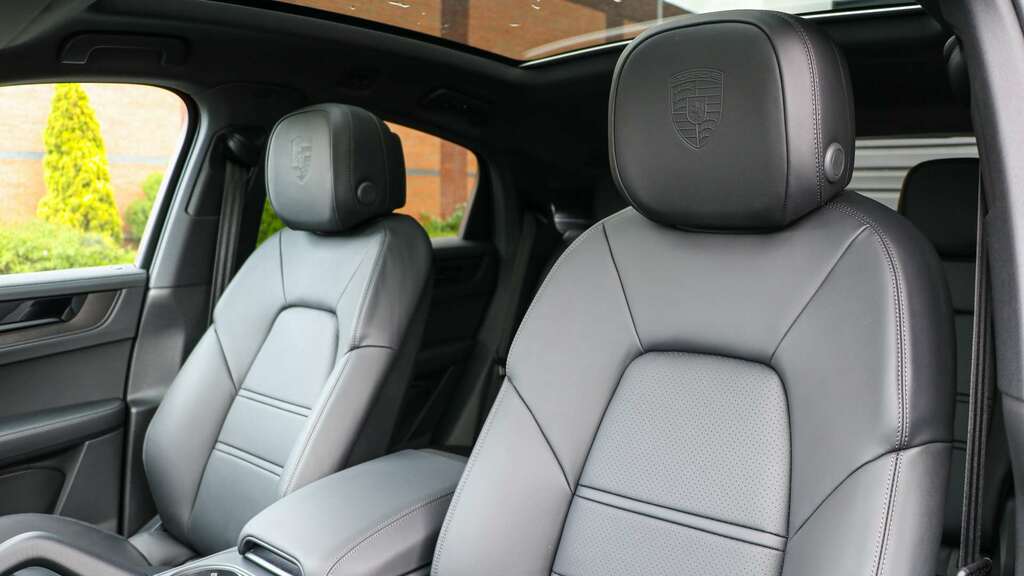 Porsche Cayenne E-hybrid Tiptronic S Grey #23