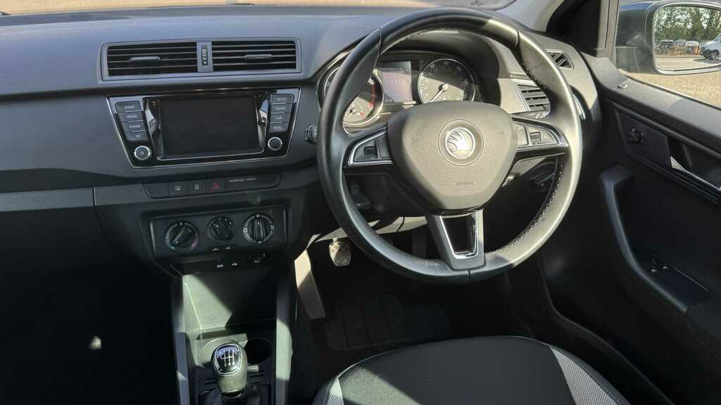 Skoda Fabia 1.2 Tsi Se 2017 Grey #5