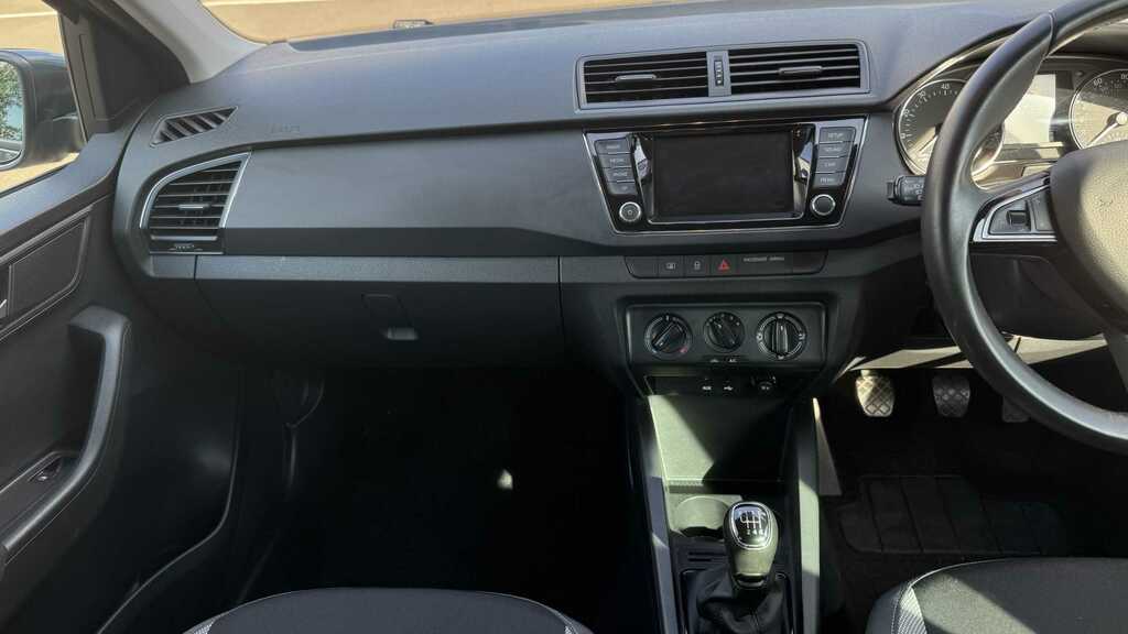 Skoda Fabia 1.2 Tsi Se 2017 Grey #6
