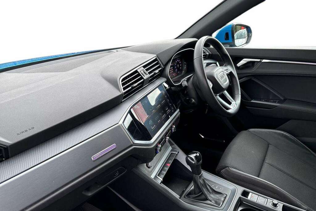 Audi Q3 35 Tfsi S Line S Tronic 2019 Blue #2