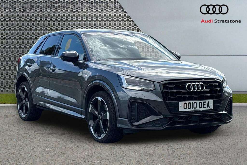 Audi Q2 35 Tfsi Black Edition 2022 Grey