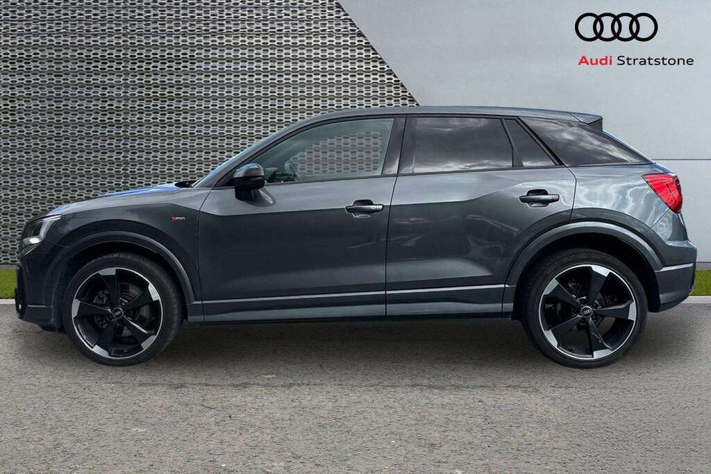 Audi Q2 1.5 Tfsi 35 Black Edition Suv S Tronic Grey #8