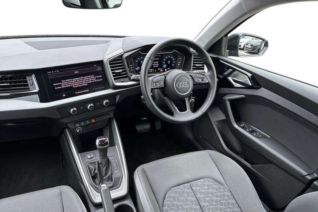 Audi A1 1.5 Tfsi 35 S Line Sportback S Tronic Black #20