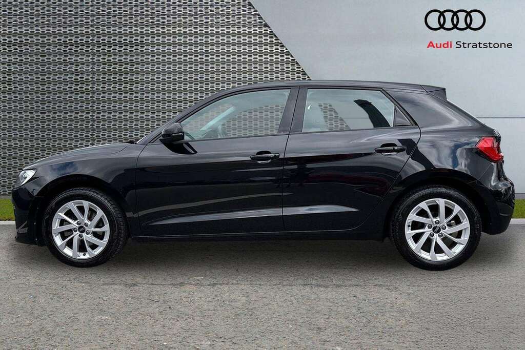 Audi A1 1.5 Tfsi 35 S Line Sportback S Tronic Black #8