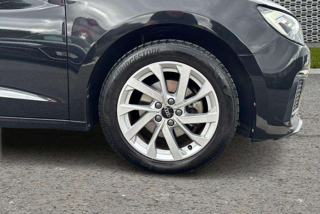 Audi A1 1.5 Tfsi 35 S Line Sportback S Tronic Black #5