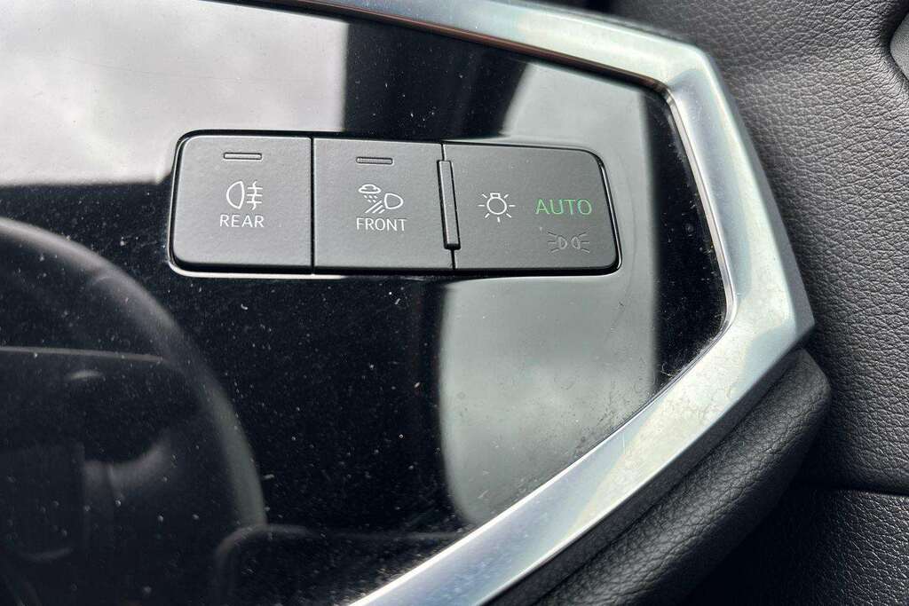 Audi Q3 1.5 Tfsi Cod 35 S Line Suv S Tronic Eur Blue #33