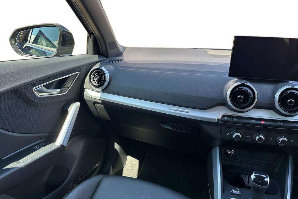 Audi Q2 Audi Q2 Black Edition 35 Tfsi 150 Ps S Tronic Grey #19