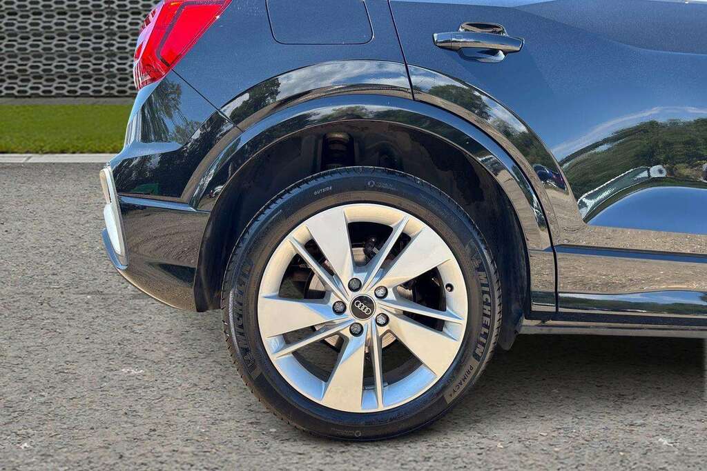 Audi Q2 Audi Q2 Black Edition 35 Tfsi 150 Ps S Tronic Grey #9