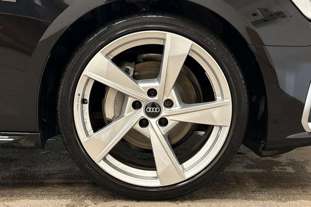 Audi A4 2.0 Tfsi 35 Black Edition Estate S Tron Black #31