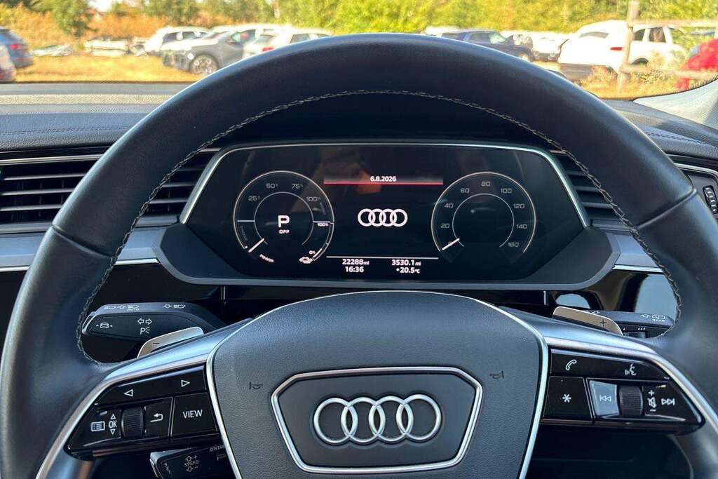Audi Q8 e tron 300Kw 55 Quattro 114Kwh Sport Black #18