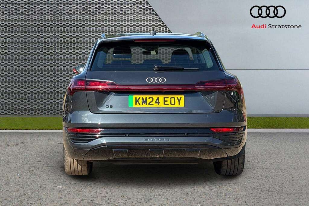Audi Q8 e tron 300Kw 55 Quattro 114Kwh Sport Black #7