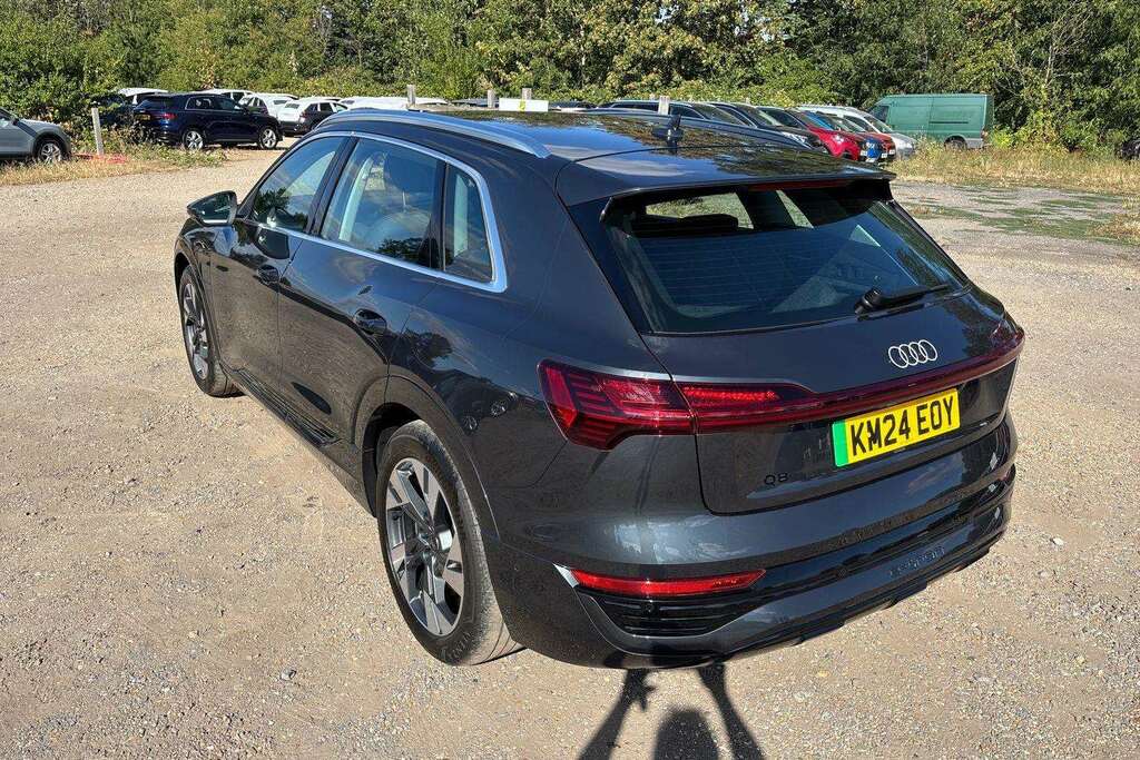 Audi Q8 e tron 300Kw 55 Quattro 114Kwh Sport Black #39