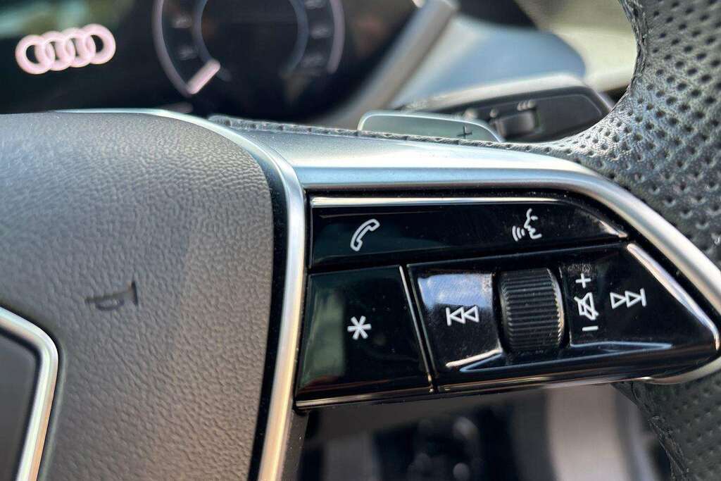 Audi E Tron GT Gt 93.4Kwh Vorsprung Saloon Quat Black #17
