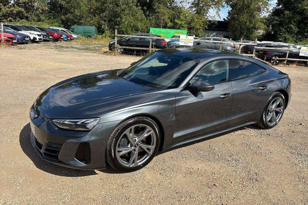 Audi E Tron GT Gt 93.4Kwh Vorsprung Saloon Quat Black #39