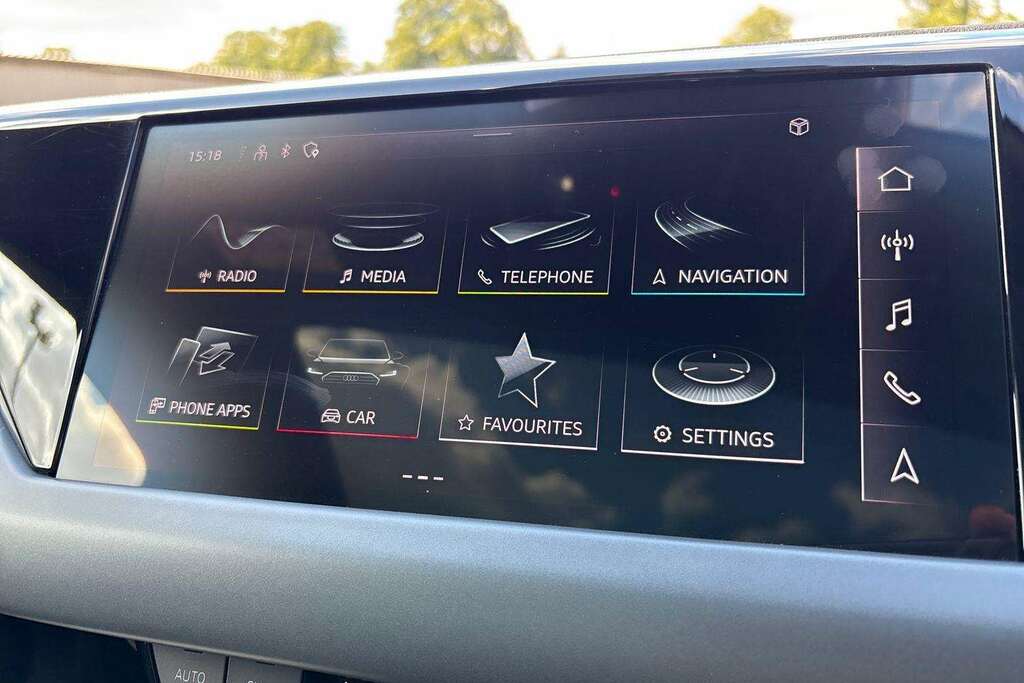 Audi E Tron GT Gt 93.4Kwh Vorsprung Saloon Quat Black #27