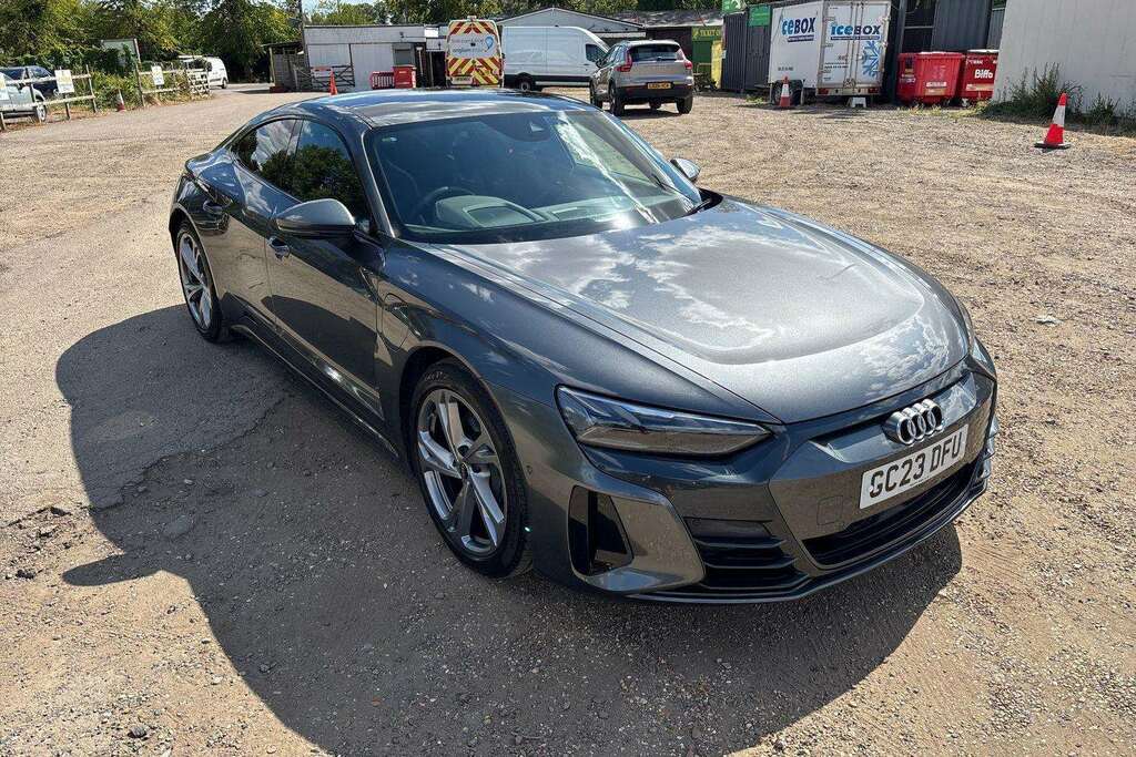 Audi E Tron GT Gt 93.4Kwh Vorsprung Saloon Quat Black #40