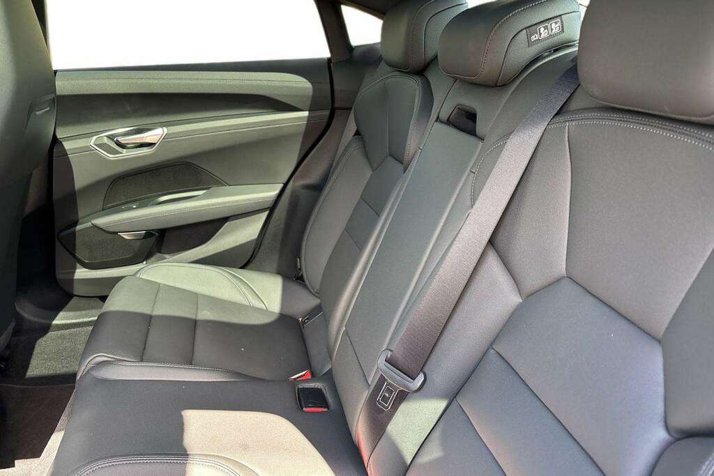 Audi E Tron GT Gt 93.4Kwh Vorsprung Saloon Quat Black #22