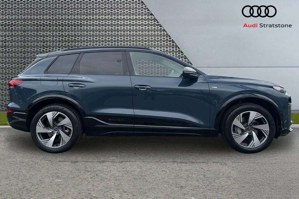 Audi Q6 E-Tron 285Kw Quattro 100Kwh S Line 2025 Blue #4