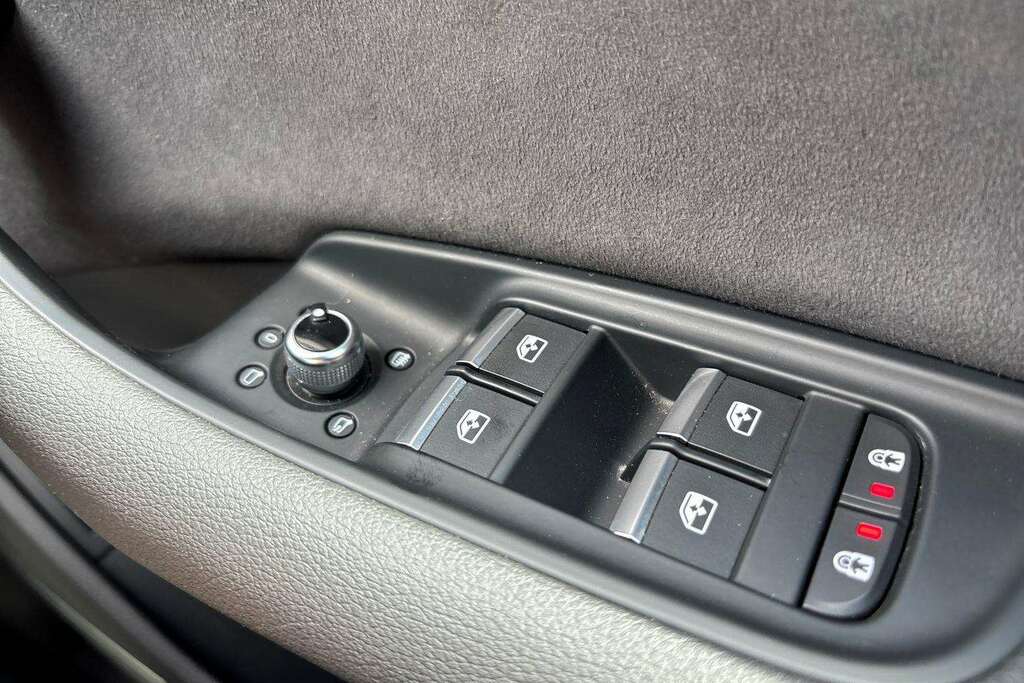 Audi Q7 3.0 Tfsi V6 55 S Line Suv Tiptronic Qua Black #14