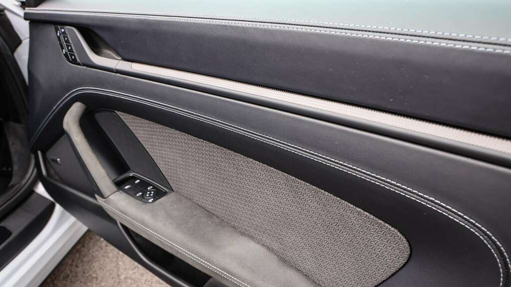Porsche 911 2025 3.0T 992 Carrera Convertible Pdk E Silver #25
