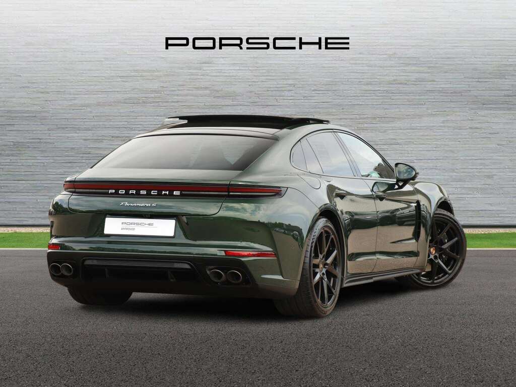Porsche Panamera 4 E-hybrid 2026 Green #3