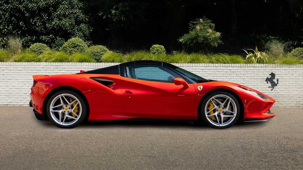 Ferrari F8 Spider 3.9T V8 F1 Dct Euro 6 Ss 2022 Red #3
