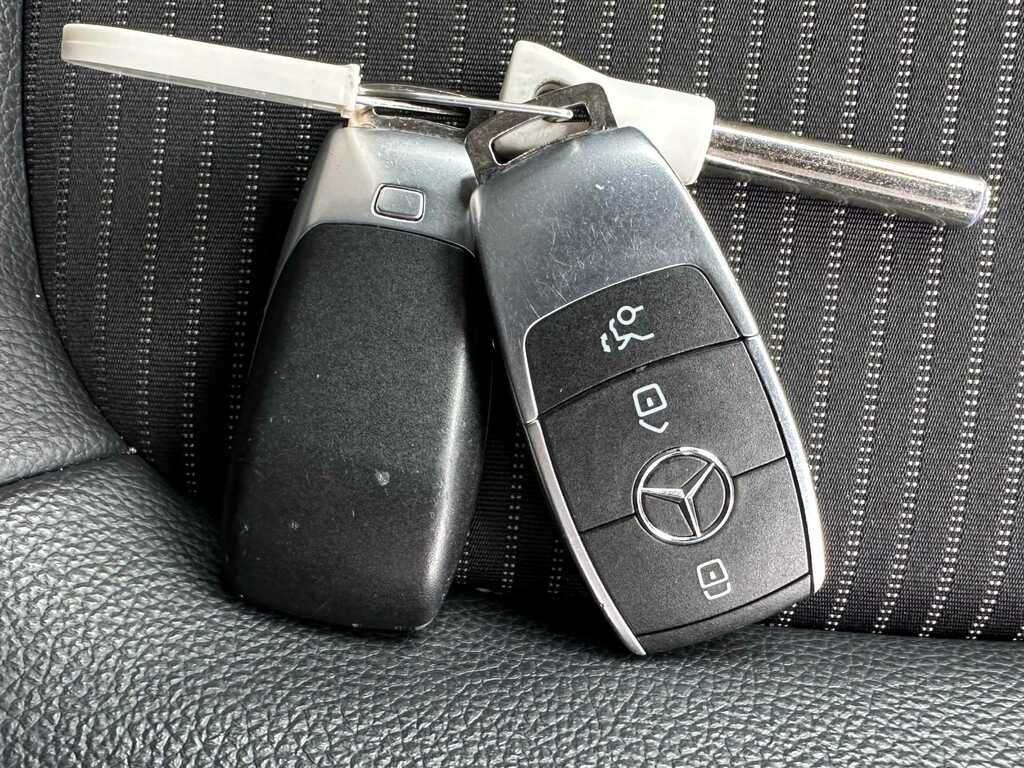Mercedes-Benz GLA Class 1.3 Gla180 Amg Line Premium 7G-dct Euro 6 Ss Grey #37
