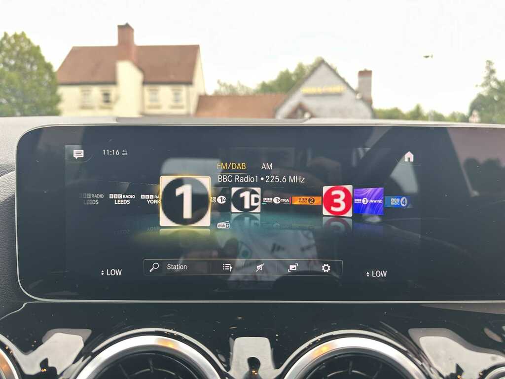 Mercedes-Benz GLA Class 1.3 Gla180 Amg Line Premium 7G-dct Euro 6 Ss Grey #36