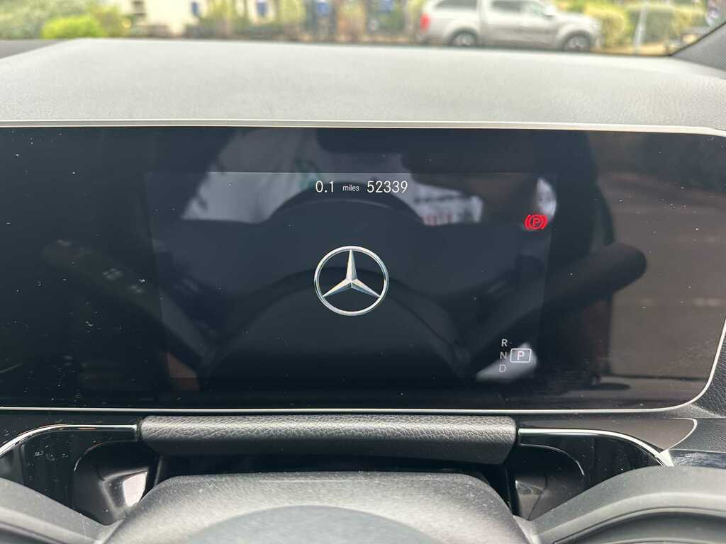 Mercedes-Benz GLA Class 1.3 Gla180 Amg Line Premium 7G-dct Euro 6 Ss Grey #13
