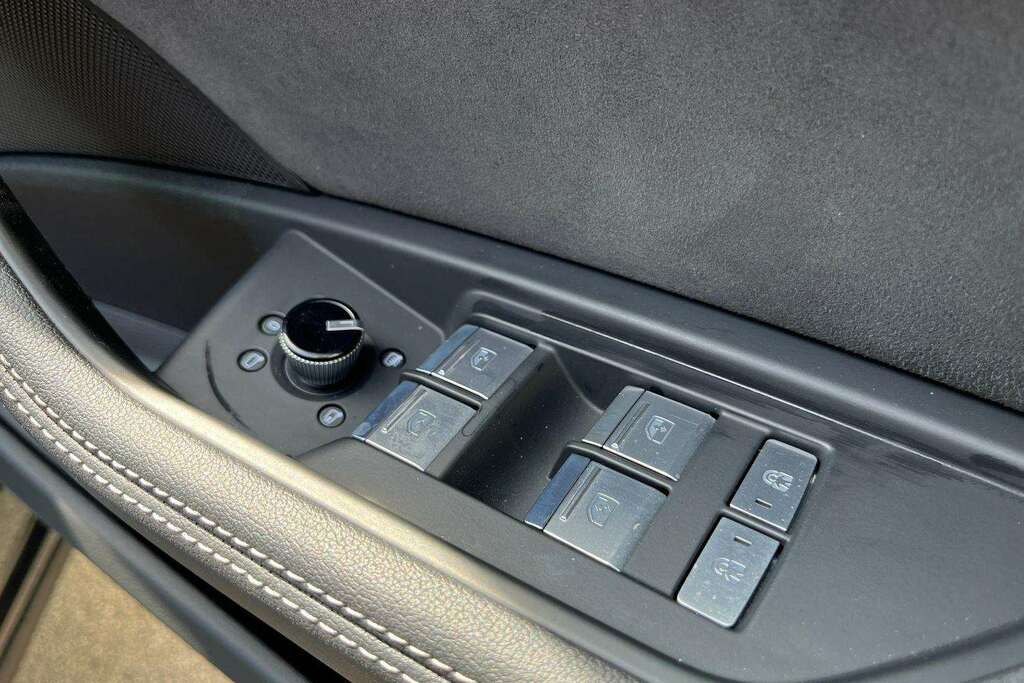 Audi E-tron 300Kw 55 Quattro 95Kwh Sport Cs 22Kwch Black #14